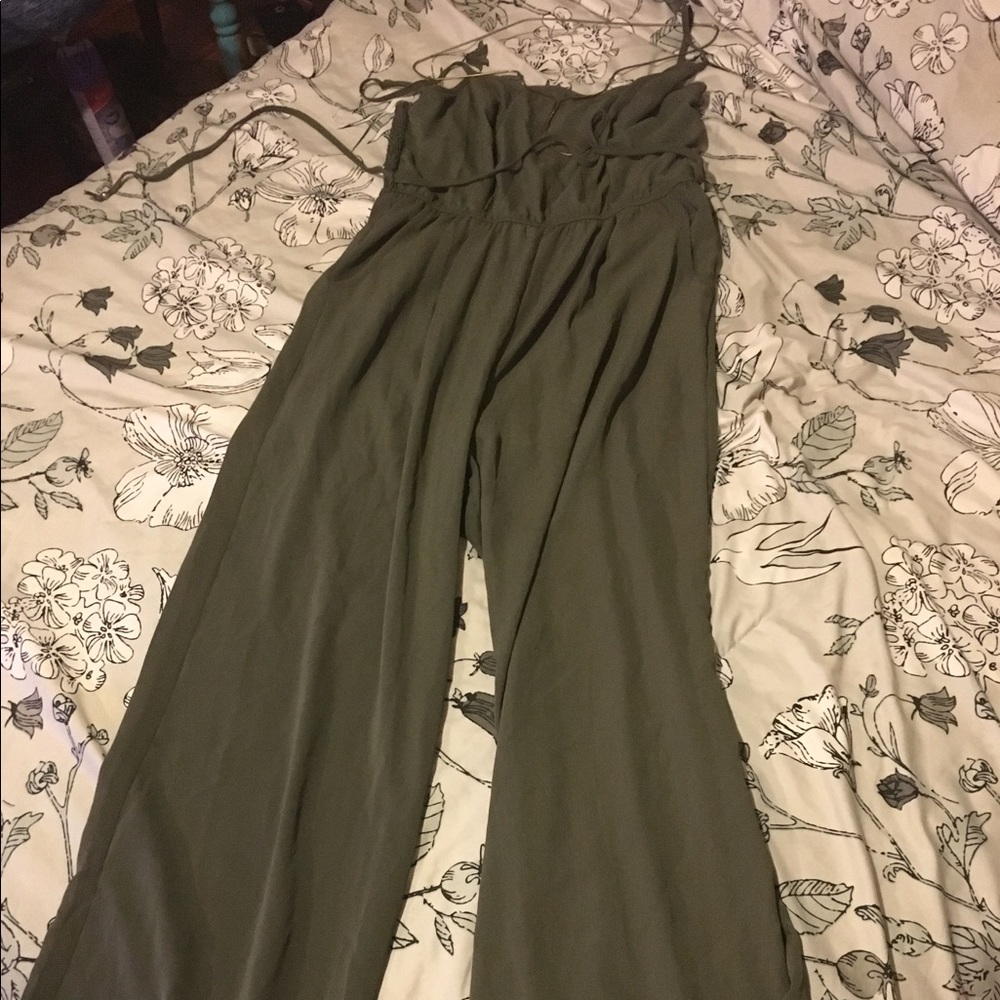 Pant suit